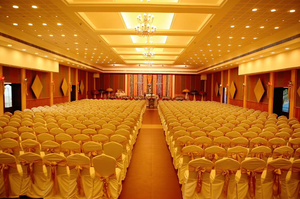 The Quilon Beach Hotel And Convention Center Kollam Zewnętrze zdjęcie
