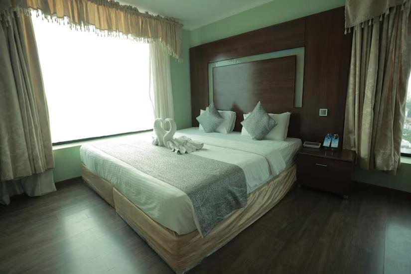 The Quilon Beach Hotel And Convention Center Kollam Zewnętrze zdjęcie