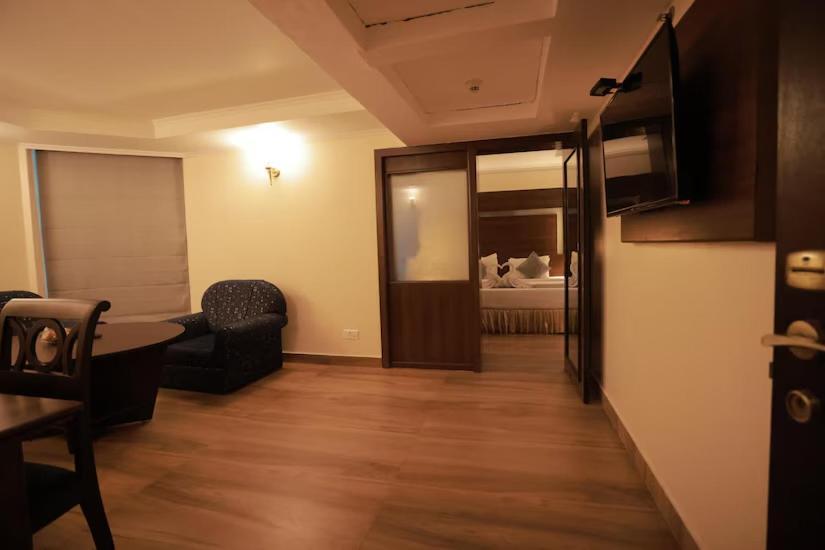 The Quilon Beach Hotel And Convention Center Kollam Zewnętrze zdjęcie
