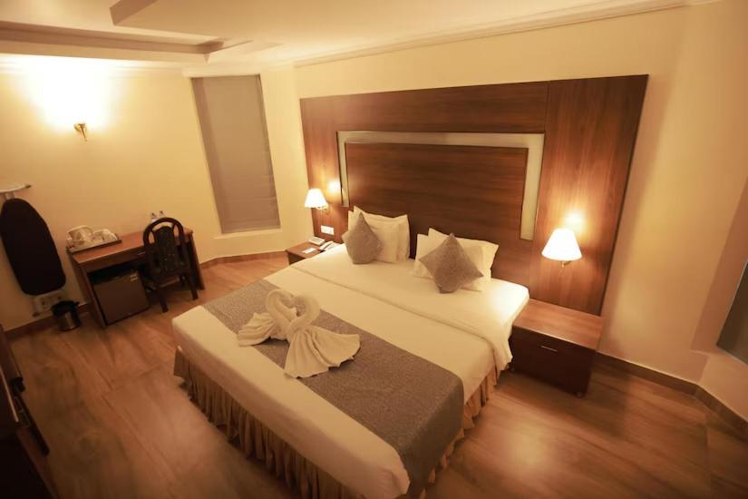 The Quilon Beach Hotel And Convention Center Kollam Zewnętrze zdjęcie