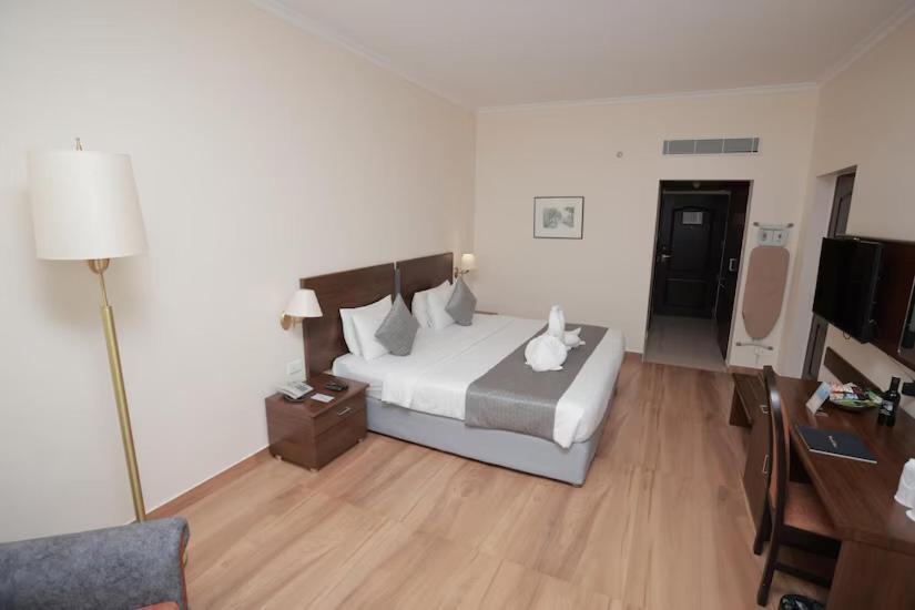 The Quilon Beach Hotel And Convention Center Kollam Zewnętrze zdjęcie