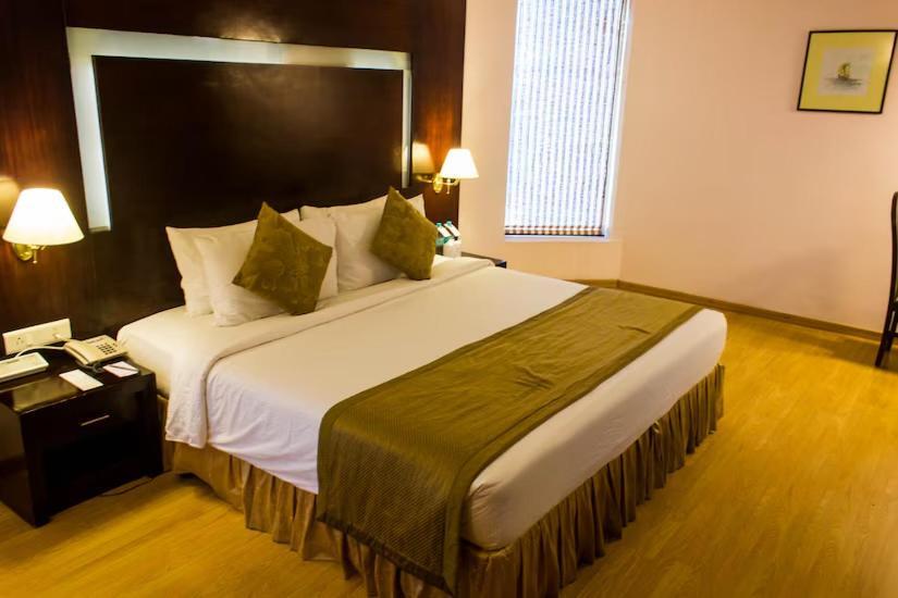 The Quilon Beach Hotel And Convention Center Kollam Zewnętrze zdjęcie