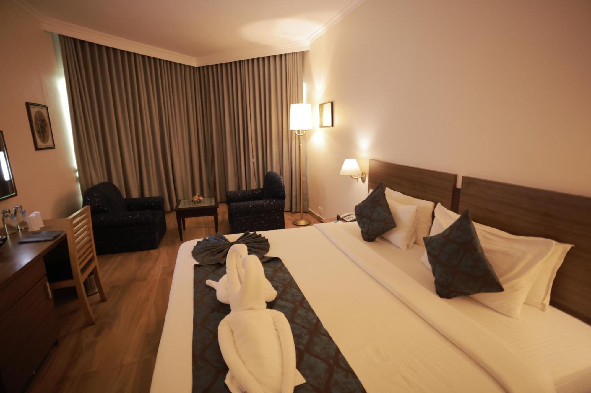 The Quilon Beach Hotel And Convention Center Kollam Zewnętrze zdjęcie