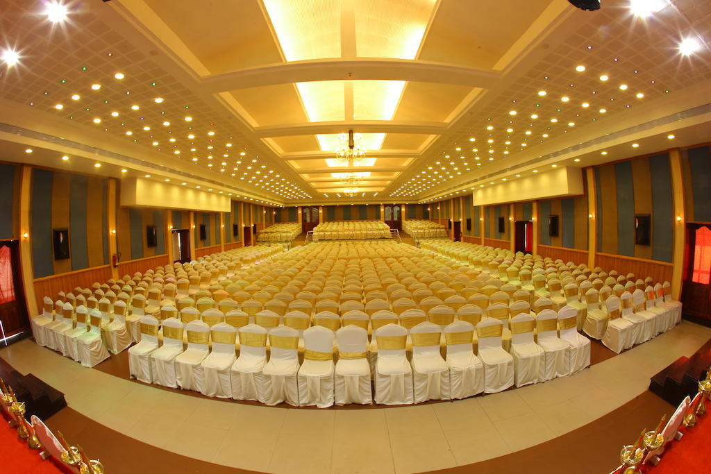 The Quilon Beach Hotel And Convention Center Kollam Zewnętrze zdjęcie